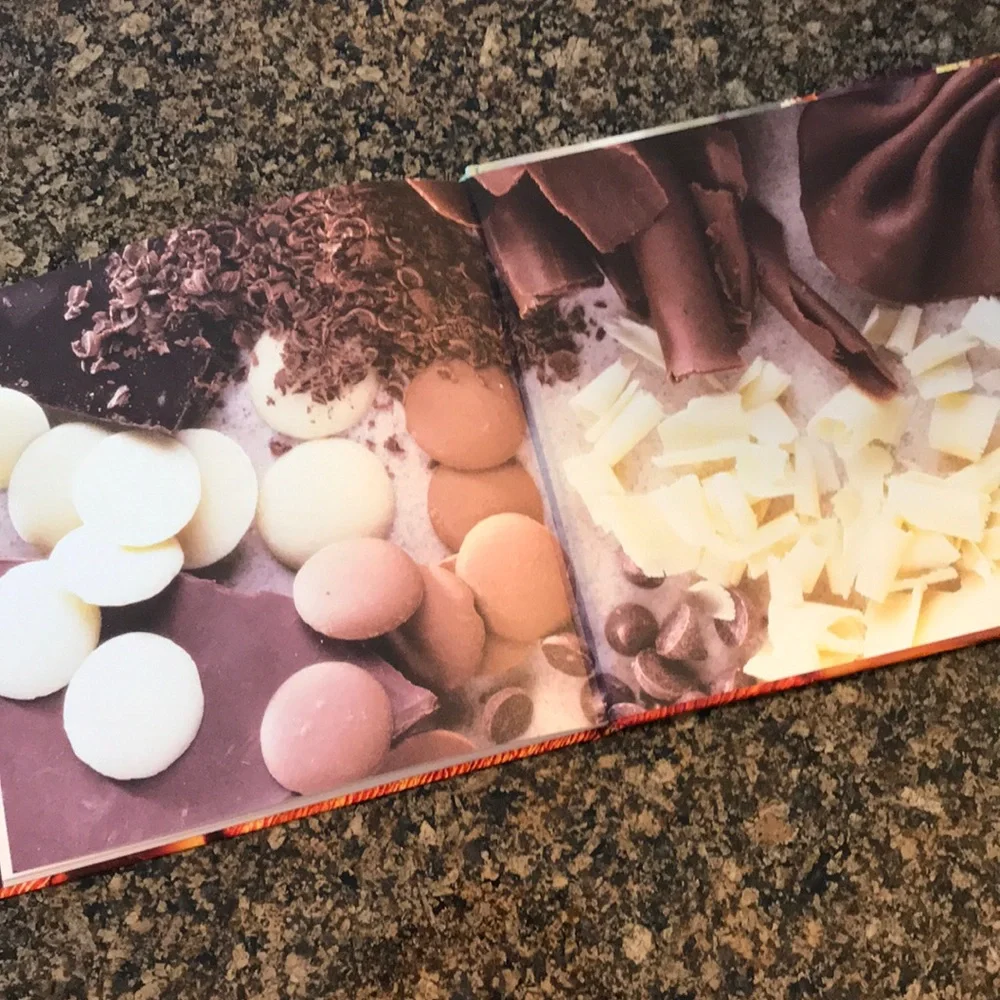 Nestle Best-Loved Cookies and Chocolate Box Books